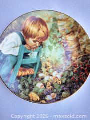 MaxSold Auction: The Stratford Collection Decorative Fine China Plate, 1983 - Las Vegas (Nevada, USA) SELLER MANAGED Estate Sale Online Auction - Bright Sun Court