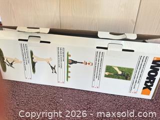 MaxSold Auction: WORX JAWSAW Corded Pole Saw with Extension Pole (WA0...) - Las Vegas (Nevada, USA) SELLER MANAGED Estate Sale Online Auction - Bright Sun Court