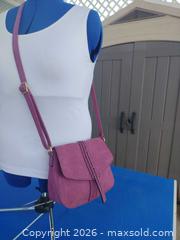 MaxSold Auction: Crossbody purse # 3 - Oakley (California, USA) SELLER MANAGED Downsizing Online Auction -  Drake Court