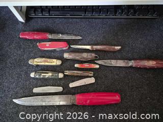 MaxSold Auction: Lot of 11+ Vintage Pocket, Fixed-blade & Multi-tool Cutting Utensils - Langford (British Columbia, Canada) SELLER MANAGED Downsizing Online Auction - Atkins Avenue