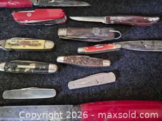 MaxSold Auction: Lot of 11+ Vintage Pocket, Fixed-blade & Multi-tool Cutting Utensils - Langford (British Columbia, Canada) SELLER MANAGED Downsizing Online Auction - Atkins Avenue