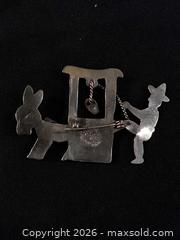 MaxSold Auction: 925 Brooch - Frederick (Maryland, USA) PARTNER MANAGED Downsizing Online Auction - English Muffin Way