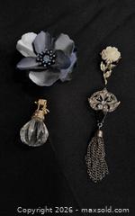 MaxSold Auction: Jewelry Brooches - Frederick (Maryland, USA) PARTNER MANAGED Downsizing Online Auction - English Muffin Way