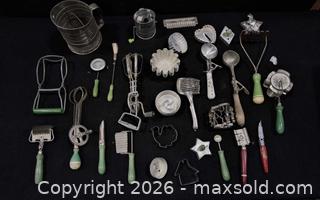 MaxSold Auction: Vintage Dishware  - Frederick (Maryland, USA) PARTNER MANAGED Downsizing Online Auction - English Muffin Way