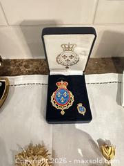 MaxSold Auction: Lot of 34 Mid-Century Costume Jewelry: Brooches, Cufflinks, Tie Bars - Toronto (Ontario, Canada) SELLER MANAGED Downsizing Online Auction - The Kingsway