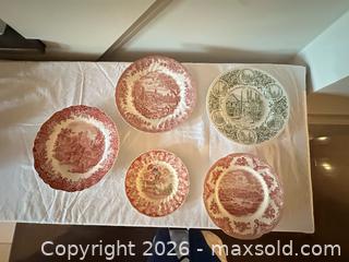 MaxSold Auction: Mixed Lot of Transferware Dinner/Display Plates, Various Makers 5 in lot  - Toronto (Ontario, Canada) SELLER MANAGED Downsizing Online Auction - The Kingsway