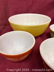 MaxSold Auction: Vintage Mid-Century Pyrex Glass Bowls, Set of 4 - Renfrew (Ontario, Canada) SELLER MANAGED Downsizing Online Auction - Plaunt Street South