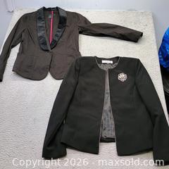 MaxSold Auction: Designer blazer lot woman's medium (2) - Waterford (New Jersey, USA) SELLER MANAGED Estate Sale Online Auction - Chew Road