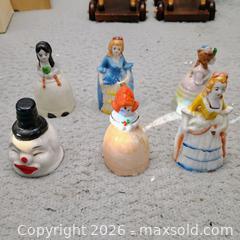 MaxSold Auction: Lot of 6 vintage ceramic bells from japan - Waterford (New Jersey, USA) SELLER MANAGED Estate Sale Online Auction - Chew Road