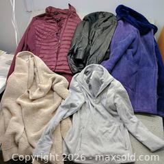 MaxSold Auction: Misc women's coat and sweaters  - Waterford (New Jersey, USA) SELLER MANAGED Estate Sale Online Auction - Chew Road