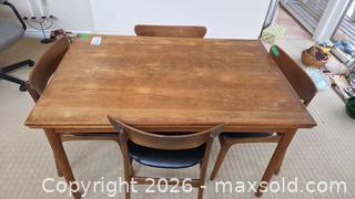MaxSold Auction: TeakMid-Century Modern Dining Table with 4 Chairs C - Deep River (Ontario, Canada) PARTNER MANAGED Downsizing Online Auction - Frontenac Crescent