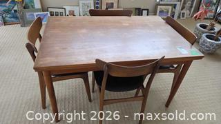 MaxSold Auction: TeakMid-Century Modern Dining Table with 4 Chairs C - Deep River (Ontario, Canada) PARTNER MANAGED Downsizing Online Auction - Frontenac Crescent