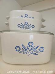 MaxSold Auction: Vintage Assorted Casseroles, Mixing Bowls & Lidded Serving Dishes B - Deep River (Ontario, Canada) PARTNER MANAGED Downsizing Online Auction - Frontenac Crescent