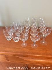 MaxSold Auction: Assorted Crystal Drink Glasses.    A - London (Ontario, Canada) PARTNER MANAGED Estate Sale Online Auction - Brixham Crescent