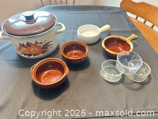 MaxSold Auction: Cooking Items.   A - London (Ontario, Canada) PARTNER MANAGED Estate Sale Online Auction - Brixham Crescent