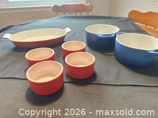 MaxSold Auction: Cooking / Serving Dishes.   B.   - London (Ontario, Canada) PARTNER MANAGED Estate Sale Online Auction - Brixham Crescent