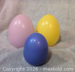 MaxSold Auction: Egg Themed Candles A - London (Ontario, Canada) PARTNER MANAGED Estate Sale Online Auction - Brixham Crescent