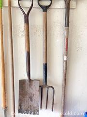 MaxSold Auction: Garden tools. B - London (Ontario, Canada) PARTNER MANAGED Estate Sale Online Auction - Brixham Crescent