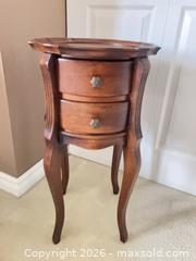 MaxSold Auction: Hall Table. B - London (Ontario, Canada) PARTNER MANAGED Estate Sale Online Auction - Brixham Crescent