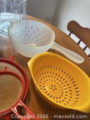 MaxSold Auction: Kitchen Items.  A - London (Ontario, Canada) PARTNER MANAGED Estate Sale Online Auction - Brixham Crescent