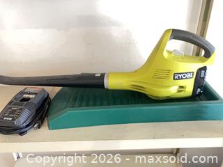 MaxSold Auction: Leaf Blower B - London (Ontario, Canada) PARTNER MANAGED Estate Sale Online Auction - Brixham Crescent