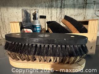 MaxSold Auction: Shoe Care Items   B - London (Ontario, Canada) PARTNER MANAGED Estate Sale Online Auction - Brixham Crescent