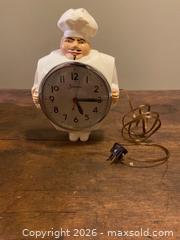 MaxSold Auction: Vintage 1950s  MCM The Sessions Clock Company Chef/Baker Kitchen Clock - Ottawa (Stittsville)(Ontario, Canada) SELLER MANAGED Downsizing Online Auction - Heritage Grove Crescent