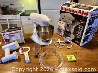 MaxSold Auction: KitchenAid 5 qt Artisan Tilt-Head Stand Mixer, White - Augusta (Georgia, USA) PARTNER MANAGED Estate Sale Online Auction - Monte Sano Avenue
