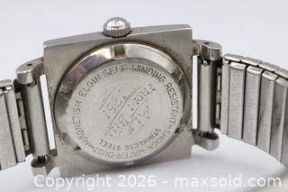 MaxSold Auction: Elgin Shockmaster Self-Winding Stainless Steel Wristwatch - Vaughan (Ontario, Canada) PARTNER MANAGED Reseller Online Auction - Steeles Avenue West Suite