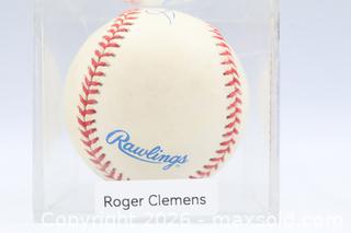 MaxSold Auction: Roger Clemens Autographed Baseball with COA - Vaughan (Ontario, Canada) PARTNER MANAGED Reseller Online Auction - Steeles Avenue West Suite