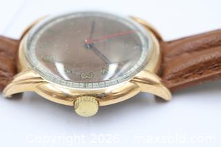 MaxSold Auction: Universal Genève Manual Gold Plated Watch, working - Vaughan (Ontario, Canada) PARTNER MANAGED Reseller Online Auction - Steeles Avenue West Suite