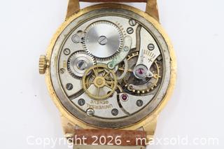 MaxSold Auction: Universal Genève Manual Gold Plated Watch, working - Vaughan (Ontario, Canada) PARTNER MANAGED Reseller Online Auction - Steeles Avenue West Suite