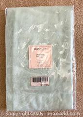 MaxSold Auction: LinenSource & Vintage Cotton Quilts/Comforters - King & Twin - Pleasant Hill (California, USA) PARTNER MANAGED Blackhawk Estate Sale Online Auction - Contra Costa Boulevard
