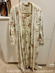 MaxSold Auction: Lot of 10+ Mixed Women's Sleepwear & Quilted Robes - Vintage Christian Dior, I. Magnin, Eileen West - Pleasant Hill (California, USA) PARTNER MANAGED Blackhawk Estate Sale Online Auction - Contra Costa Boulevard