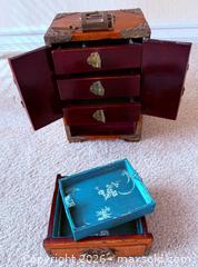 MaxSold Auction: Lot of 5 Decorative Wooden Boxes with Music Mechanism - Pleasant Hill (California, USA) PARTNER MANAGED Blackhawk Estate Sale Online Auction - Contra Costa Boulevard