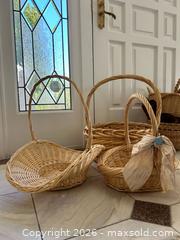 MaxSold Auction: Lot of Wicker & Rattan Baskets, Assorted Sizes, Natural/Dark Brown - Pleasant Hill (California, USA) PARTNER MANAGED Blackhawk Estate Sale Online Auction - Contra Costa Boulevard