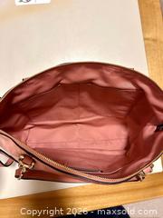 MaxSold Auction: Lot Three Coach Leather Handbags, Wallet, Coin purse - Pleasant Hill (California, USA) PARTNER MANAGED Blackhawk Estate Sale Online Auction - Contra Costa Boulevard