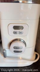 MaxSold Auction: Cuisinart Stand Mixer with Blender & Food Processor Attachments C - Toronto (Ontario, Canada) Estate Sale Online Auction - Sheppard Avenue East (CONDO)
