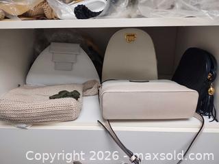 MaxSold Auction: Kate Spade & Zenith Purses B - Toronto (Ontario, Canada) Estate Sale Online Auction - Sheppard Avenue East (CONDO)