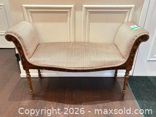 MaxSold Auction: Traditional Beige Woven Fabric Bench with Brown Wood Frame B - Toronto (Ontario, Canada) Estate Sale Online Auction - Sheppard Avenue East (CONDO)