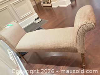 MaxSold Auction: Traditional Beige Woven Fabric Bench with Brown Wood Frame B - Toronto (Ontario, Canada) Estate Sale Online Auction - Sheppard Avenue East (CONDO)