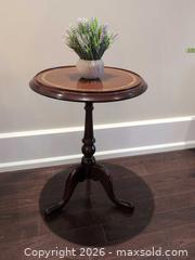 MaxSold Auction: Traditional Dark Mahogany Wood Side Table with Leather Inlay B - Toronto (Ontario, Canada) Estate Sale Online Auction - Sheppard Avenue East (CONDO)