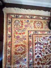 MaxSold Auction: Wool Oriental/Persian Style Area Rug, Cream / Ivory, D - Toronto (Ontario, Canada) Estate Sale Online Auction - Sheppard Avenue East (CONDO)