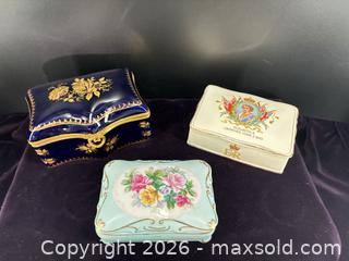 MaxSold Auction: Set of 3 Vintage Small Porcelain/Ceramic Trinket Boxes - Toronto (Ontario, Canada) SELLER MANAGED Downsizing Online Auction - Hannaford Street