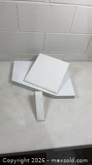 MaxSold Auction: Small Mixed Lot Jewelry Displays - Dundee Township (Illinois, USA) PARTNER MANAGED Reseller Online Auction - Airport Road