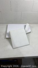 MaxSold Auction: Small Mixed Lot Jewelry Displays - Dundee Township (Illinois, USA) PARTNER MANAGED Reseller Online Auction - Airport Road