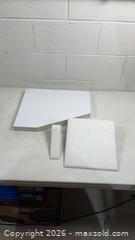 MaxSold Auction: Small Mixed Lot Jewelry Displays - Dundee Township (Illinois, USA) PARTNER MANAGED Reseller Online Auction - Airport Road