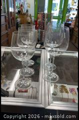 MaxSold Auction: Wine Glasses - Dundee Township (Illinois, USA) PARTNER MANAGED Reseller Online Auction - Airport Road