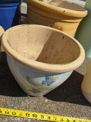 MaxSold Auction: Mixed Terracotta, Metal & Plastic Flower Pots — Assorted Colors  - Langford (British Columbia, Canada) PARTNER MANAGED Moving Online Auction - Hull Road
