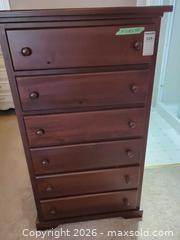 MaxSold Auction: Solid Wood Traditional Mahogany Dresser, 6 Drawers - Langford (British Columbia, Canada) PARTNER MANAGED Moving Online Auction - Hull Road